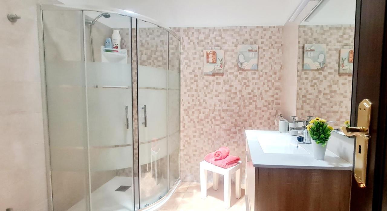 Vivienda Vacacional Los Agapantos Brena Alta Luaran gambar